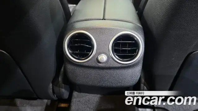 Mercedes-Benz C-Class, 2020