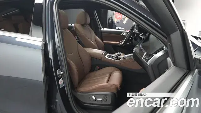 BMW X6 2022 — Photo 10/20
