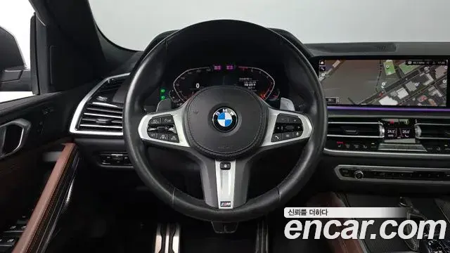 BMW X6 2022 — Photo 13/20