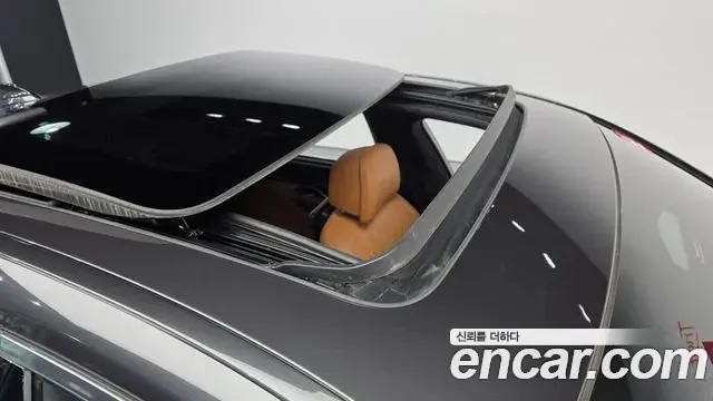BMW 7 Series 2021 — ფოტო 19/20