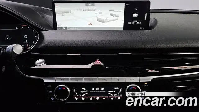 Genesis Electrified G80 2021 — Photo 14/20