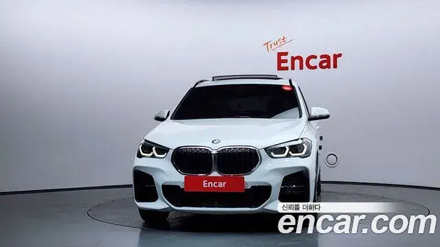 BMW X1 2021 — Şəkil 20/20