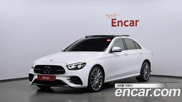 Mercedes-Benz E-Class 2021 — Фото 20/20