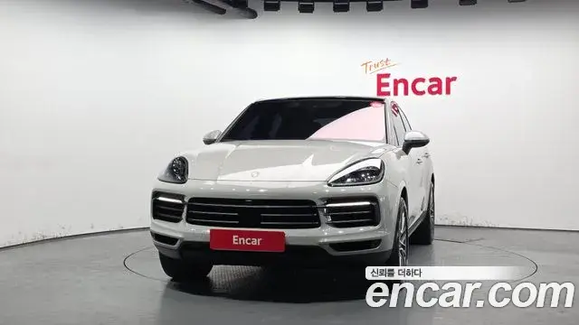 Porsche Cayenne 2022 — Photo 3/20