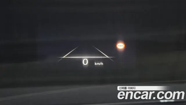 Genesis Electrified G80 2022 — Photo 15/20