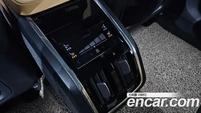 Volvo S90 2022 — Şəkil 34/34