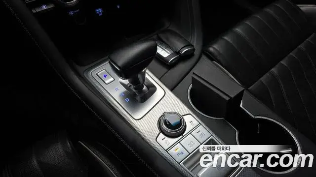 Genesis G70 2021 — Photo 9/20