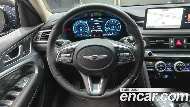 Genesis G70 2021 — Photo 13/20