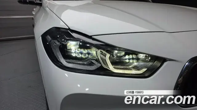 BMW X2 2023 — Фото 17/20