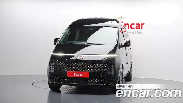 Hyundai Staria 2022 — Şəkil 2/20