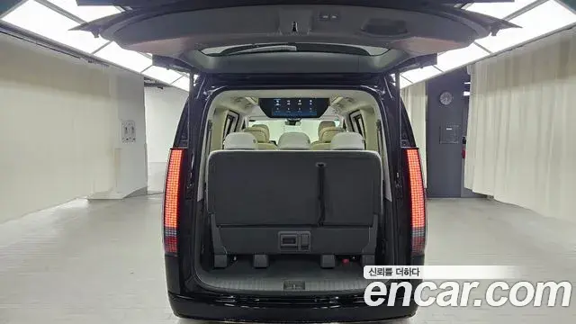Hyundai Staria 2022 — Şəkil 19/20