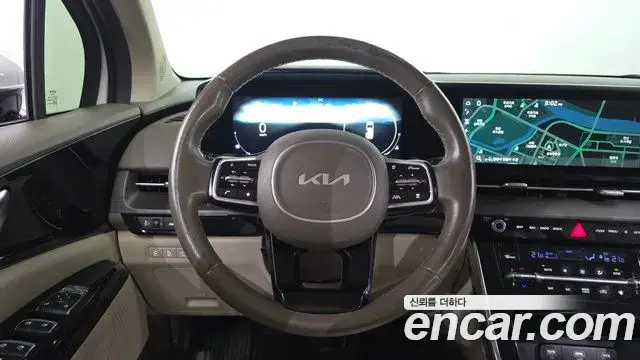 Kia Carnival 2022 — Photo 14/20