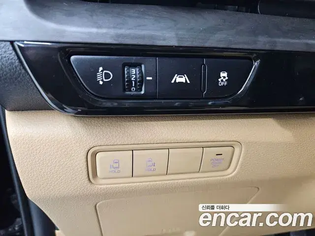 Kia Carnival 2022 — Фото 16/20