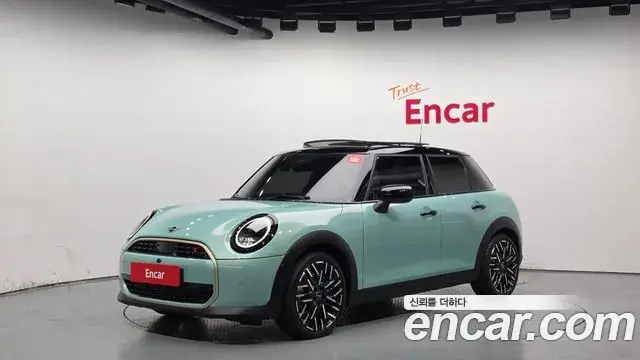 Mini Cooper S 2024 — Şəkil 23/33