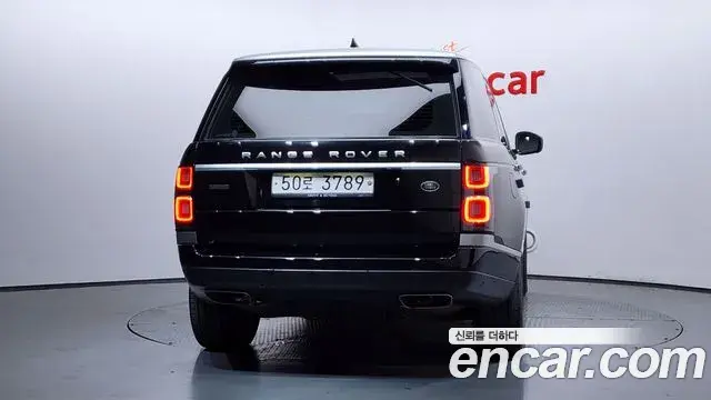 Land Rover Range Rover 2019 — Photo 4/20