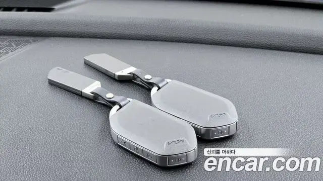 Kia K8 2024 — Photo 18/20