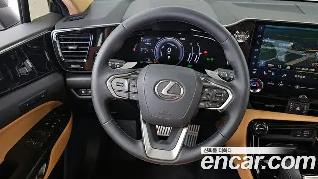 Lexus NX350h 2025 — Фото 13/20
