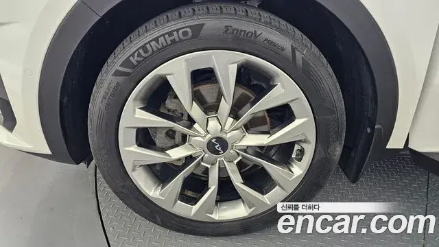 Kia Sorento 2022 — Фото 5/20