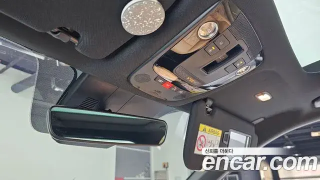 Kia Sorento 2022 — Фото 20/20