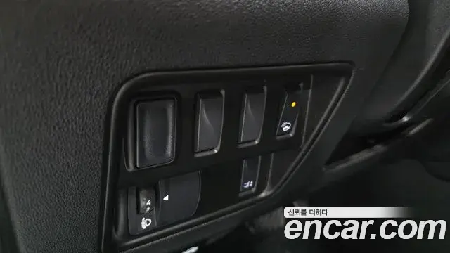 Renault Samsung QM6 2020 — ფოტო 7/32