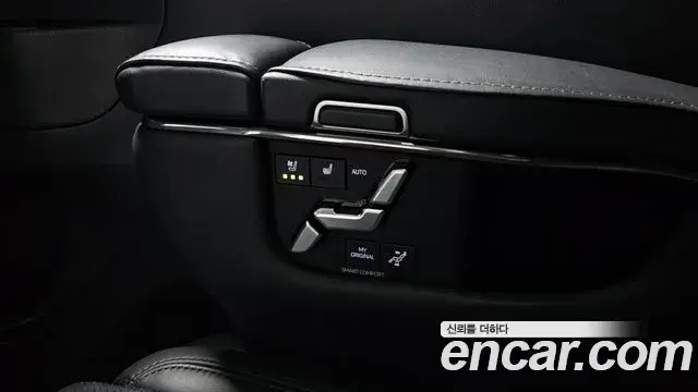 Toyota Alphard 2023 — Photo 19/20