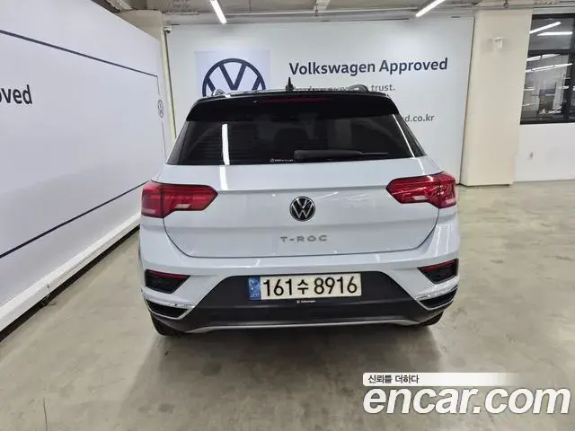 Volkswagen T-Roc 2021 — Photo 11/20