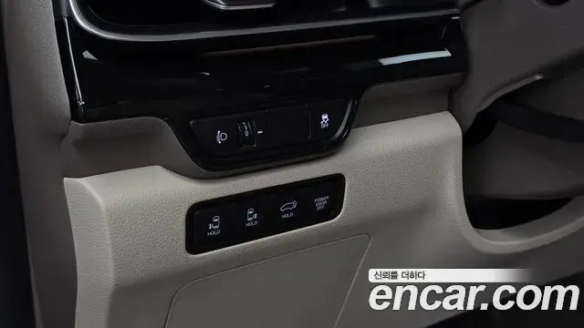 Kia Carnival 2024 — Photo 3/34