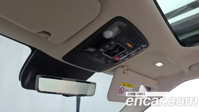 Kia Carnival 2024 — Photo 31/34