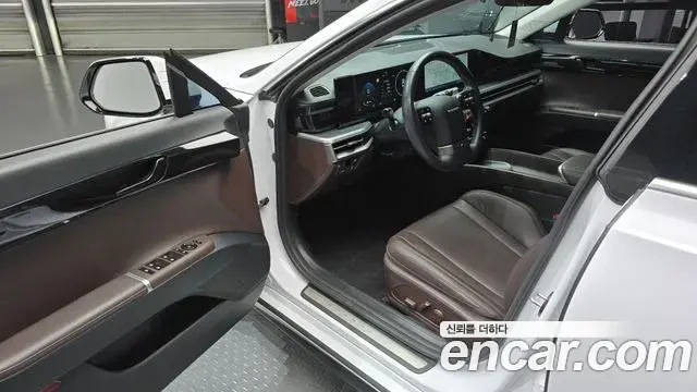 Hyundai Grandeur 2023 — Photo 10/20