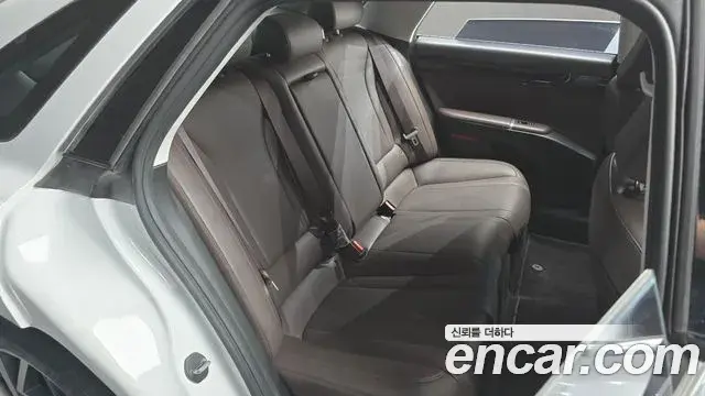 Hyundai Grandeur 2023 — Photo 12/20