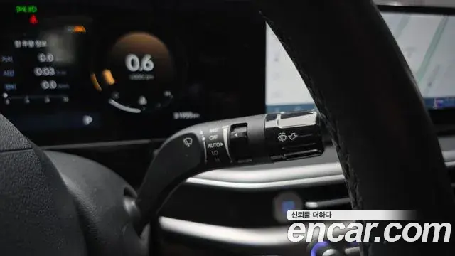 Hyundai Grandeur 2023 — Photo 17/20