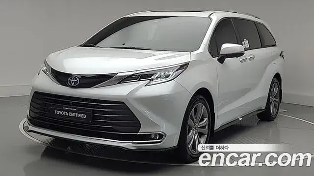 Toyota Sienna 2025 — Photo 10/20