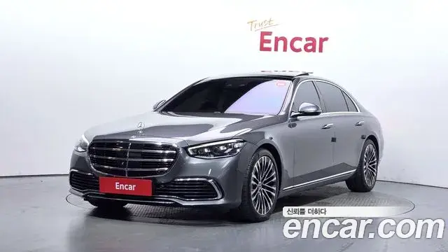 Mercedes-Benz S-Class 2021 — Photo 1/20