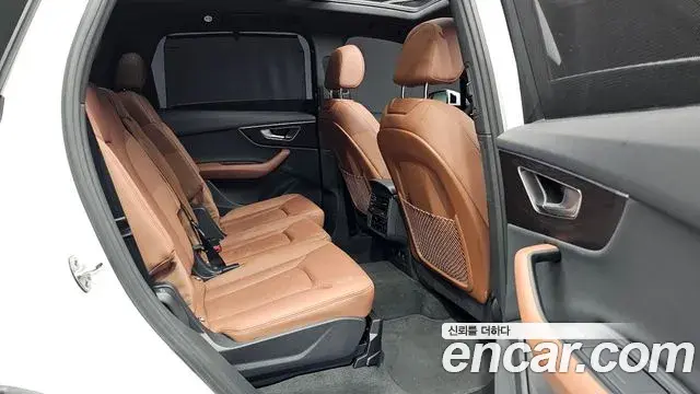 Audi Q7 2023 — Photo 12/20
