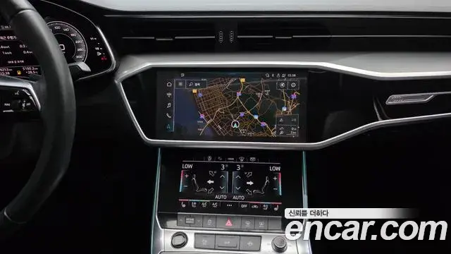 Audi A6 2021 — ფოტო 8/32