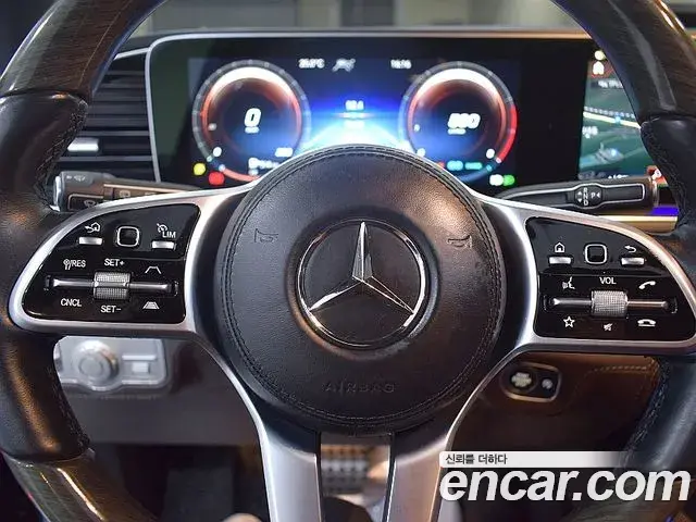 Mercedes-Benz GLS-Class 2022 — Şəkil 12/20