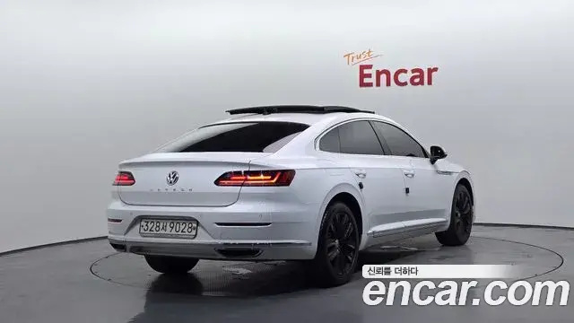 Volkswagen Arteon 2019 — ფოტო 9/20