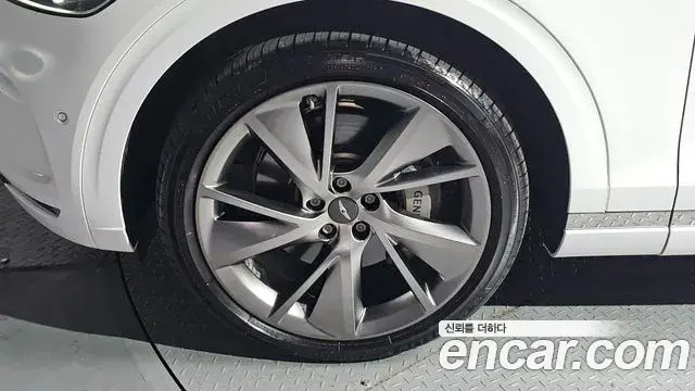 Genesis GV70 2023 — Şəkil 2/31