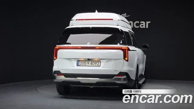 Kia Carnival 2024 — Photo 4/20