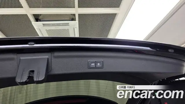 Audi Q3 2020 — Photo 21/31