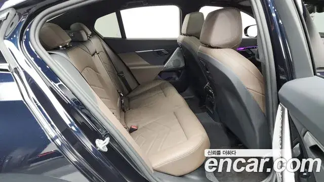 BMW 5 Series 2025 — Photo 11/20