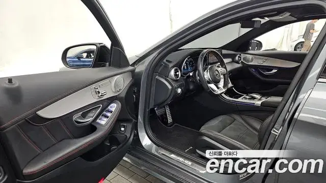Mercedes-Benz C-Class 2019 — Şəkil 9/20