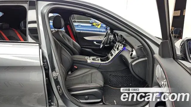 Mercedes-Benz C-Class 2019 — Şəkil 11/20