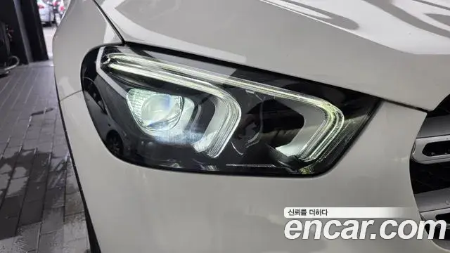 Mercedes-Benz GLE-Class 2020 — Şəkil 2/35