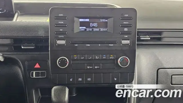 Hyundai Staria 2021 — Şəkil 14/20