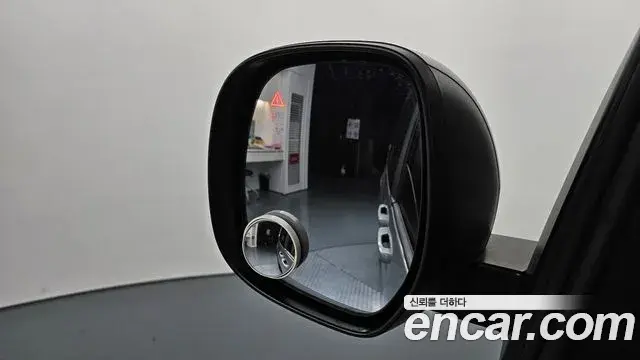 Hyundai Staria 2021 — Şəkil 18/20
