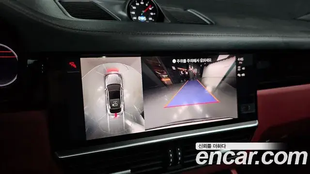 Porsche Cayenne 2022 — Photo 14/20