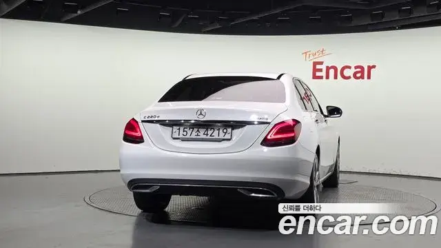 Mercedes-Benz C-Class 2020 — Şəkil 5/20