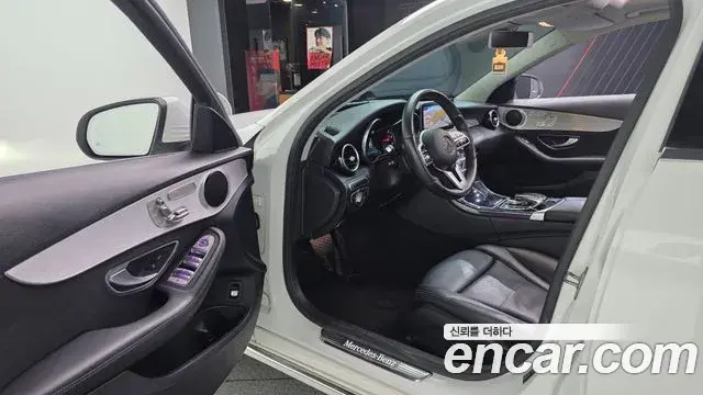 Mercedes-Benz C-Class 2020 — Şəkil 12/20