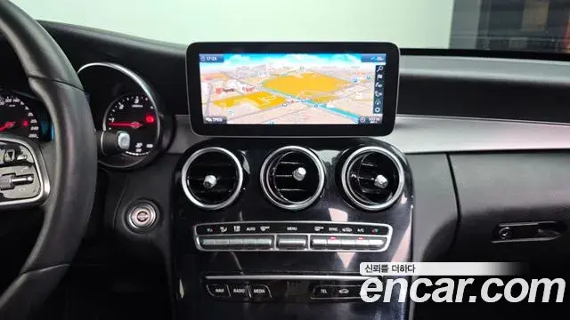 Mercedes-Benz C-Class 2020 — Şəkil 9/20
